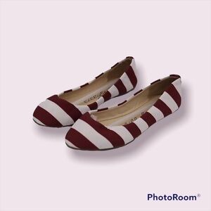 LILLYBEE U MSU TEXAS A & M UNIVERSITY MAROON WHITE FLAT SHOES NEW NO TAGS